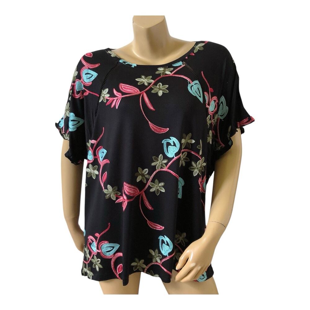 Liv Los Angeles Floral Top Womens Plus 1X Black Embroidered Short Sleeve Tunic